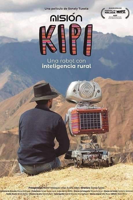    A rural teacher creates a robot during the pandemic and takes the school to the communities.  